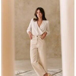 Sezane Abelia Top Color: Ecru Size: 36/4